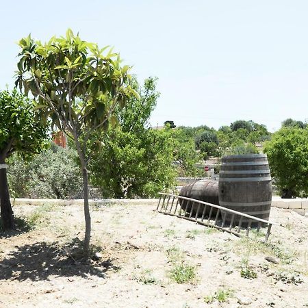 Jardinu Pension Noto Buitenkant foto